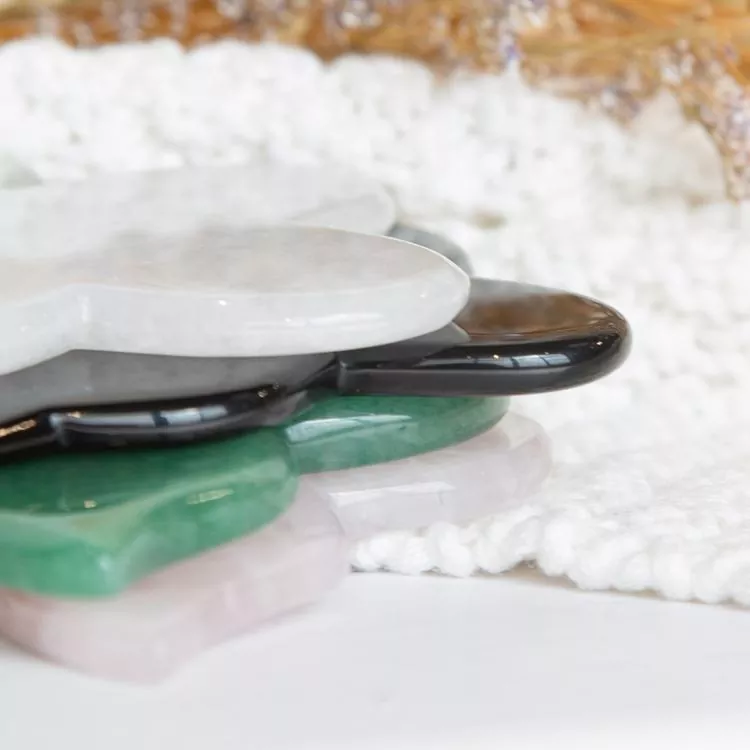Waarom worden Jade Roller Gua Sha-sets een essentiële huidverzorging voor iedereen?